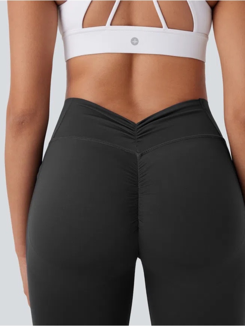 Halara grey butt cinching tummy control low back leggings - Picture 3 of 5